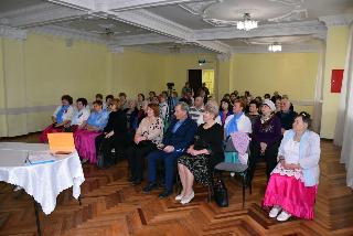 В «Ретро клубе 60+» состоялся литературно-музыкальный вечер «Жил я впервые на этой земле»
