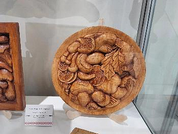 Мир стоит на мастерах