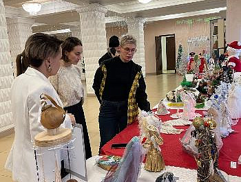 Открытие II районного конкурса декоративно-прикладного искусства «Рождественский сувенир»
