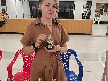 Участие в Международном фестивале песни и танца народов мира "Возьмёмся за руки друзья"